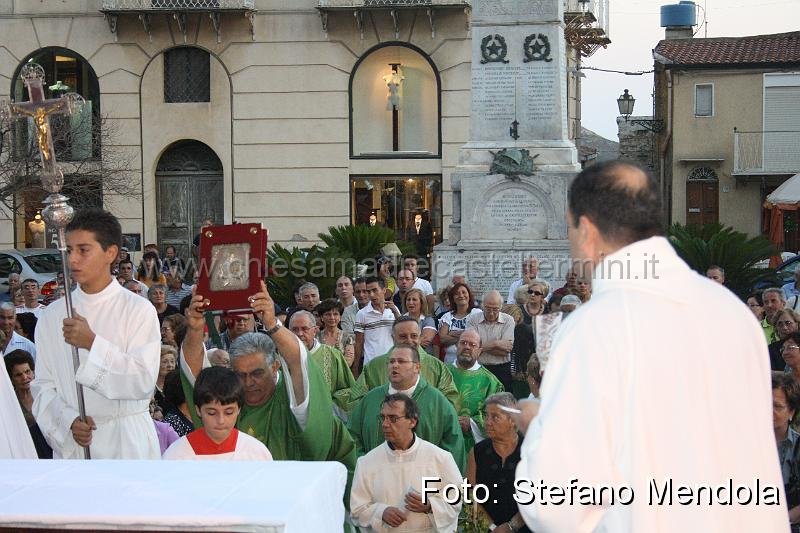 2009IMG_7025.JPG - Concelebrazione Eucaristica presideuta da S.E. Mons. Francesco Montenegro, Arcivescovo di Agrigento (2009)